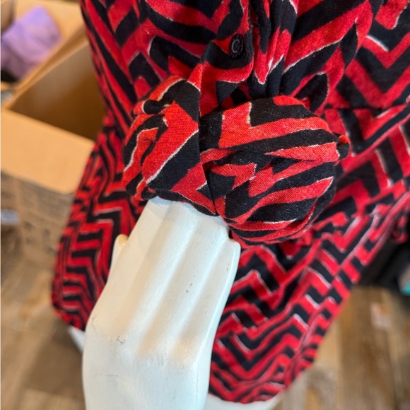 Ralph Lauren Women's Red and Black Zigzag Top - Picture 7 of 11